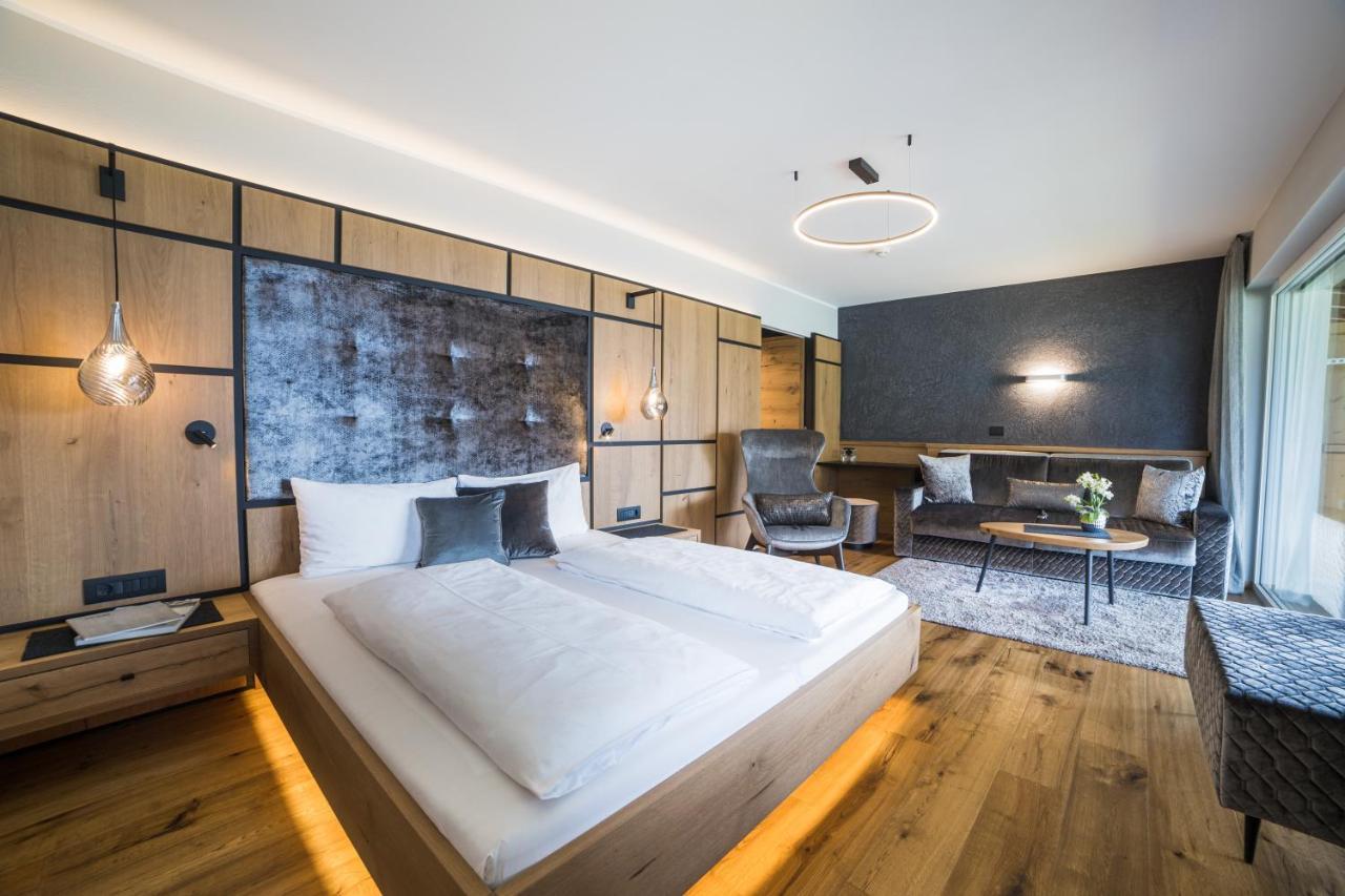 Hotel Panorama シェーナ エクステリア 写真